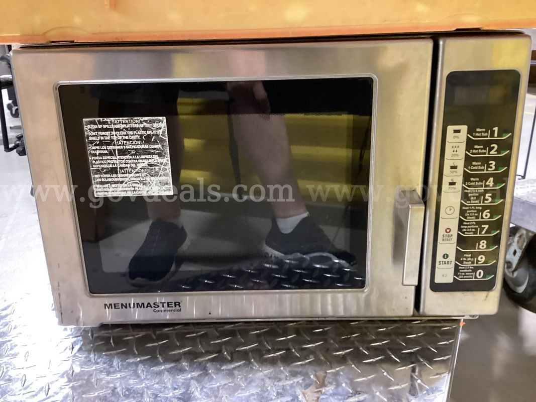 Menumaster RFS12TSW 1200W Commercial Stainless Steel Microwave – 120V