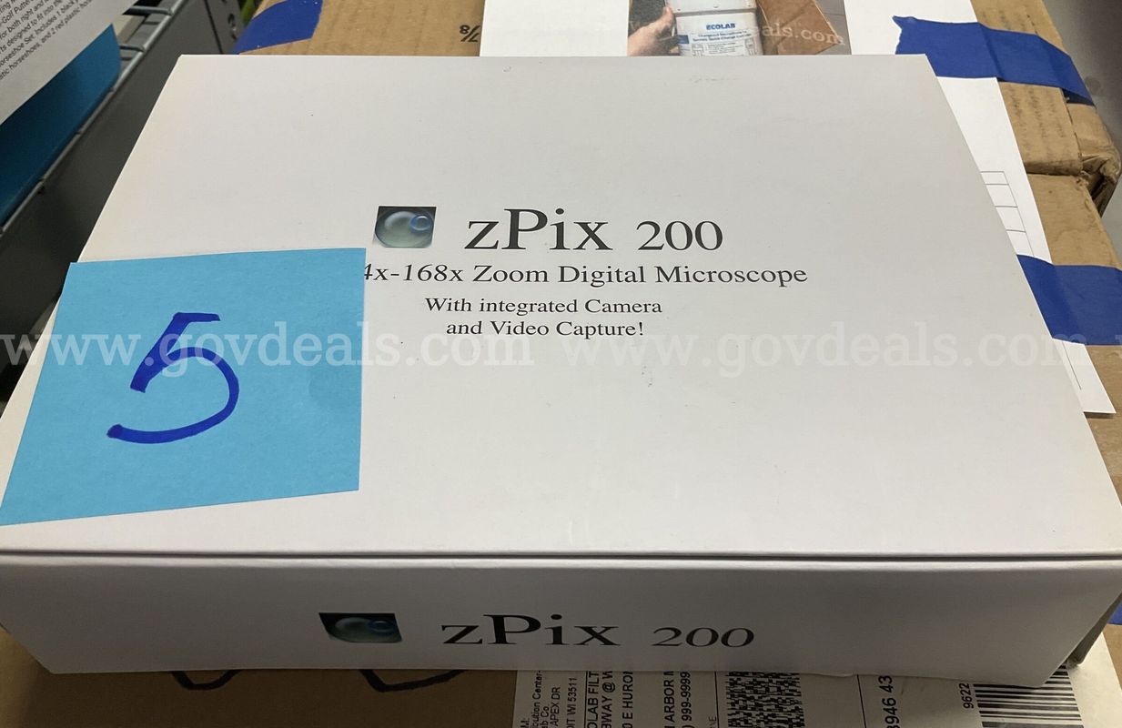 Carson zPix 200 Digital Zoom Microscope 34x-168x MM-740 Complete Boxed Set