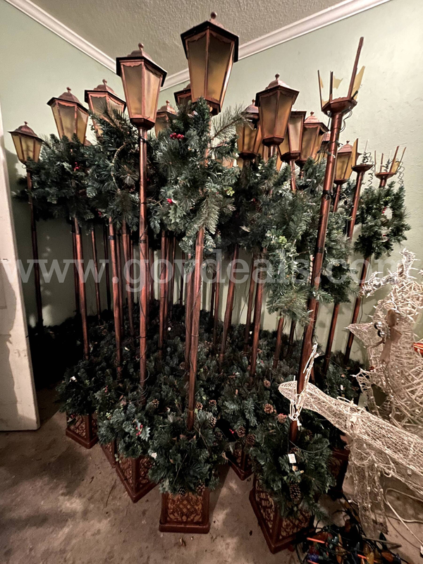 Lot of (29) Holiday Lights with Wraths and Lantern Tops