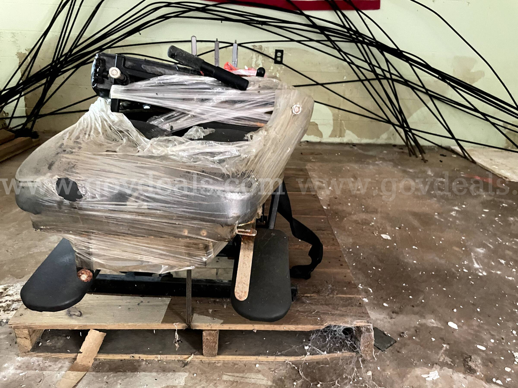 Electric Massage Table