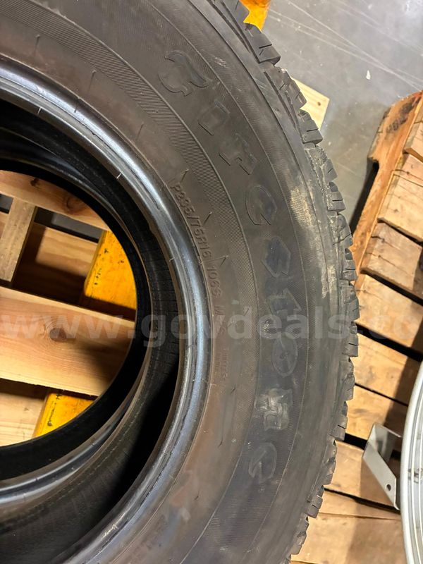 Set of 2 Firestone Destination Tires