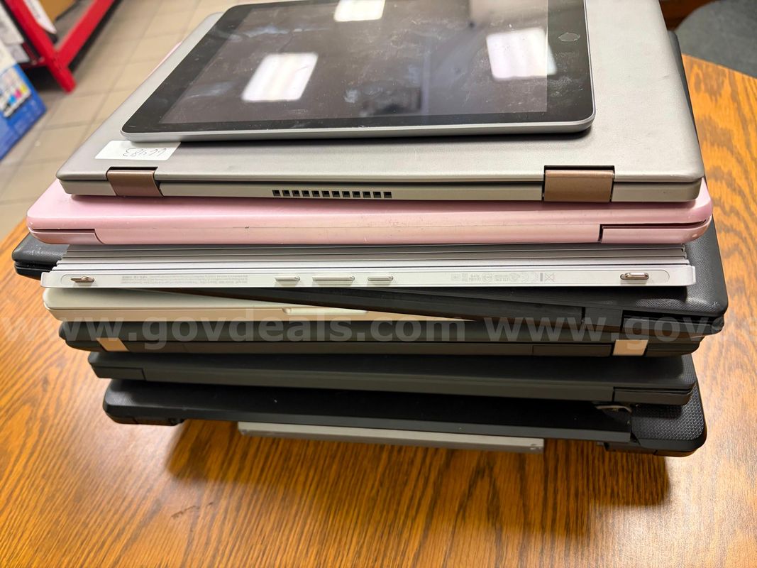 8 Laptops + iPad + Surface keyboard