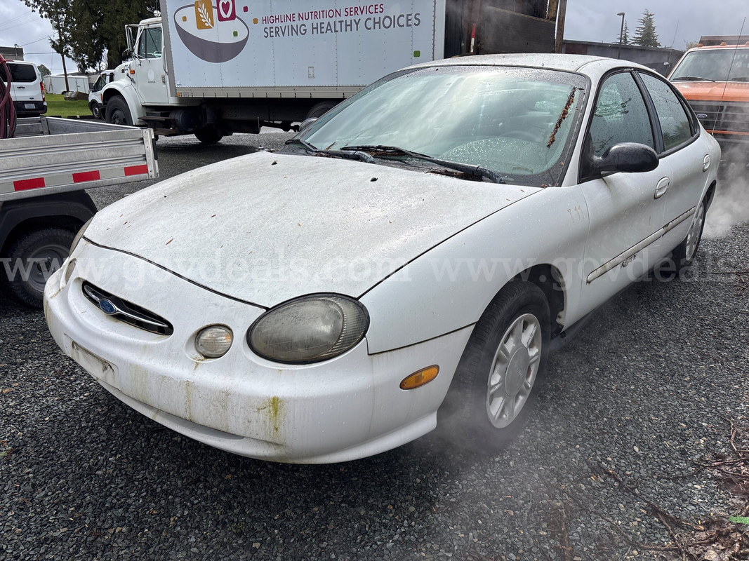 1998 Ford Taurus
