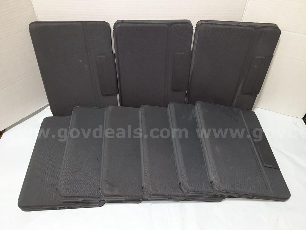 Lot of 9 - Logitech Rugged Folio Protective Keyboard Case YU0073 with Smart Connector
