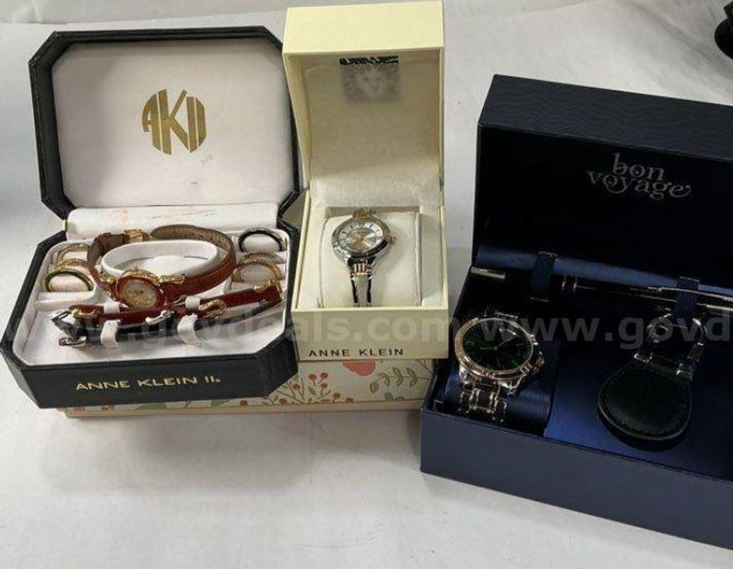 Lot of 4 Fashion Watch Stylish with Box and Extra Accessories