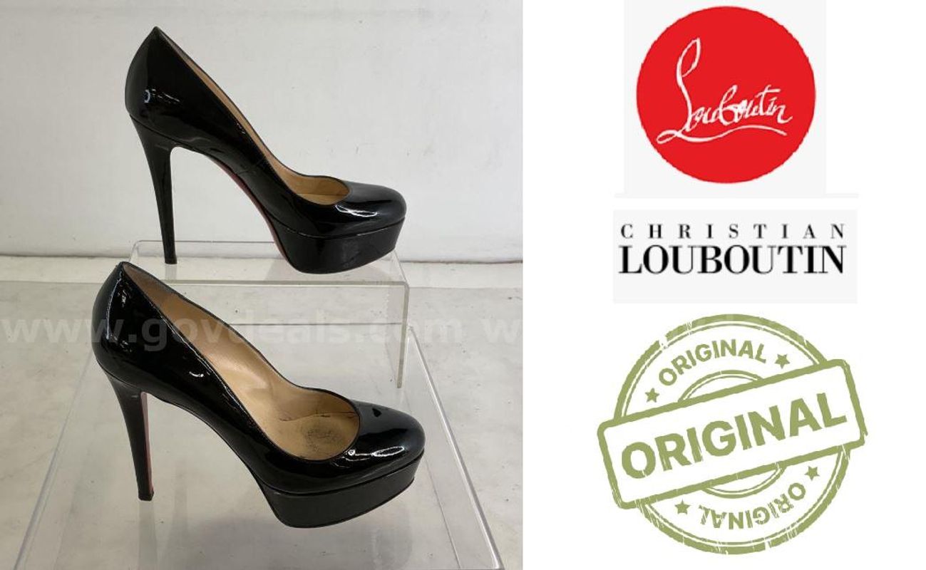 Authentic Original Christian Louboutin Black Patent Leather Platform Pumps Size 36 / 6