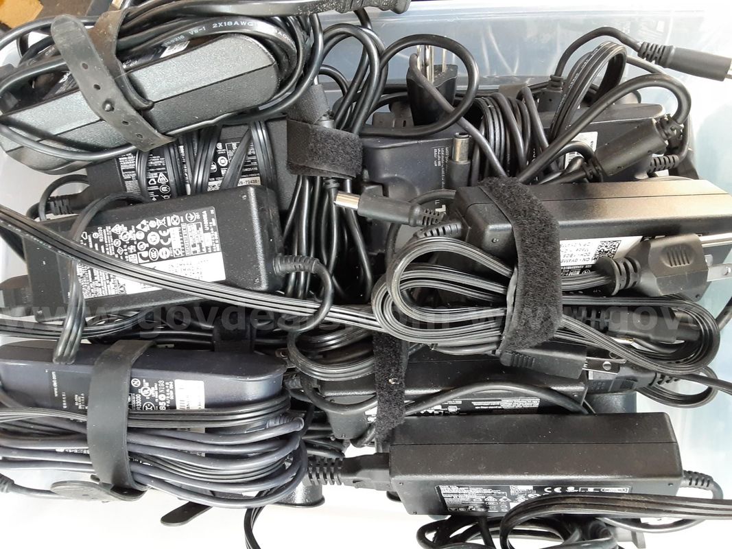 Lot of 20 - Dell 90W Laptop Charger 19.5V 4.62A Power Supply AC Adapter LA90PM111