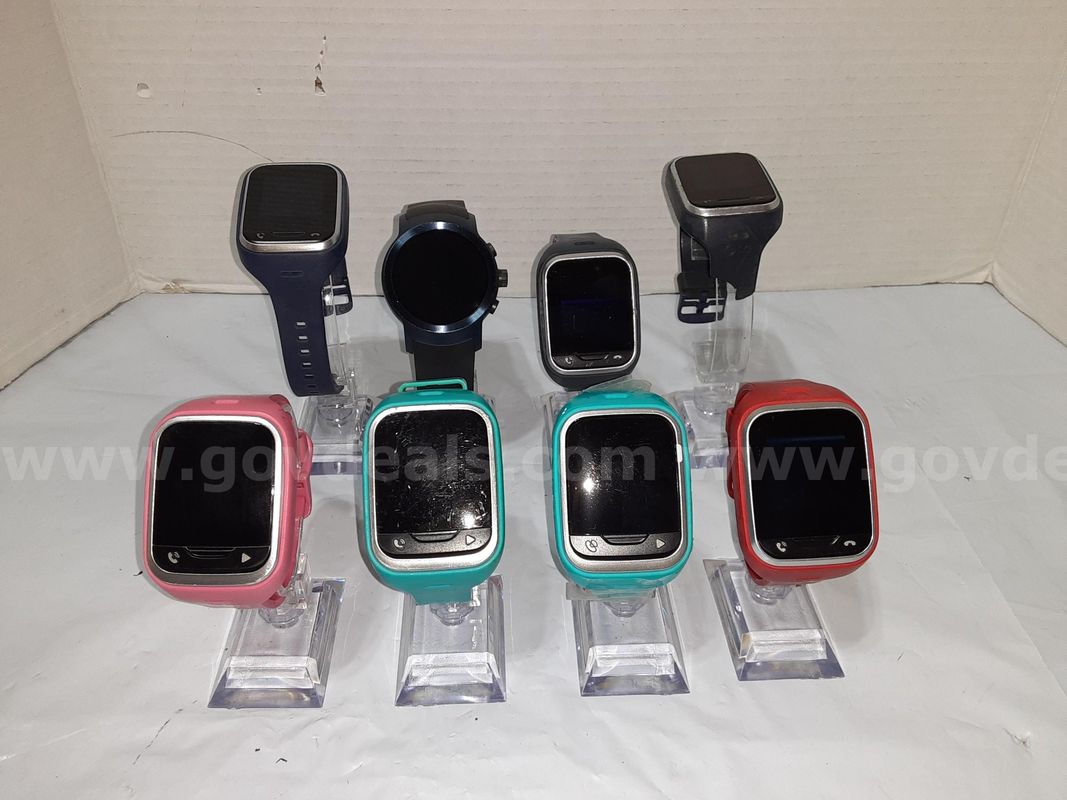 Lot of 8 - LG Smart watch GizmoGadget