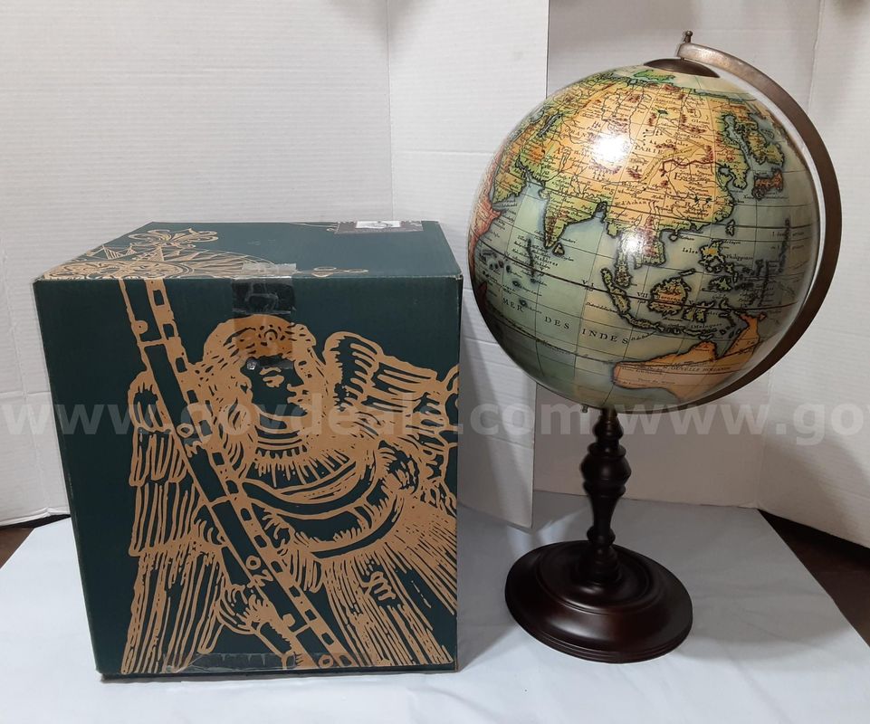 Authentic Models Vaugondy 1745 World Globe with Wood Stand Antique Style Decoration