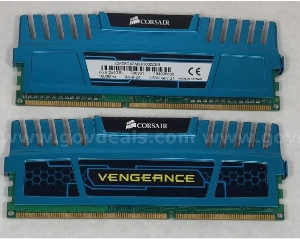 Corsair Vengeance 8GB (2x4GB) RAM DDR3 1600MHz CMZ8GX3M2A1600C9B Desktop PC