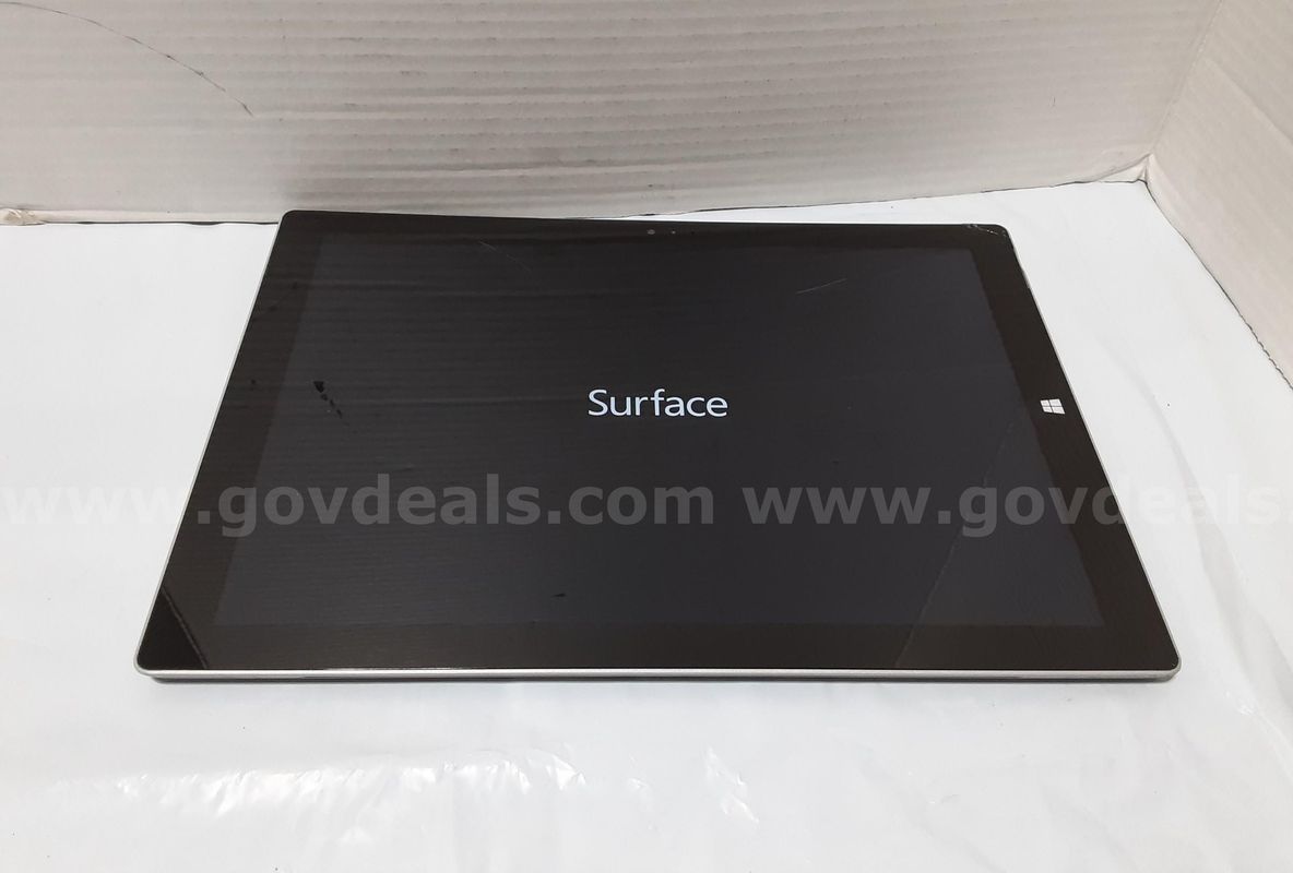Microsoft Surface Pro 3 Tablet PC 12" Intel Core i5-4300U 1.90GHz 4GB RAM 128GB SSD