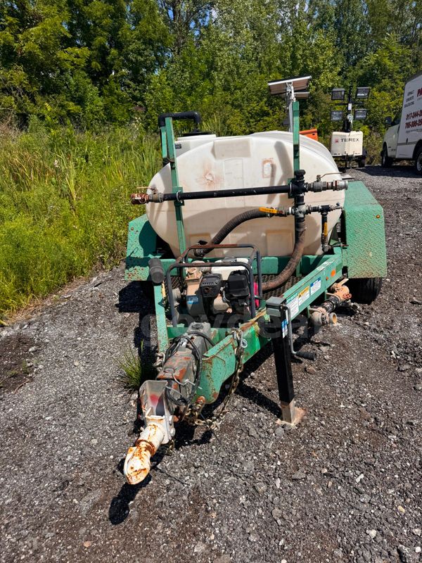 2015 Wylie EXP500LSG 500-Gallon Tandem Axle Water Trailer – Pump Starts & Runs!