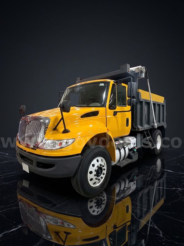 2018 International 4300 Single-Axle Dump Truck – 159K Miles