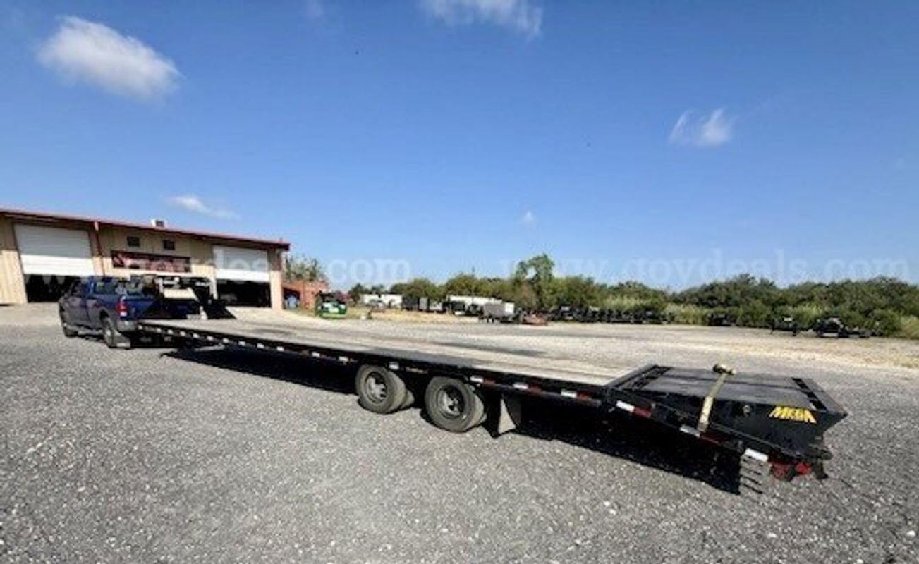 2023 Big Tex 35' Tandem Dual Gooseneck Equipment Trailer