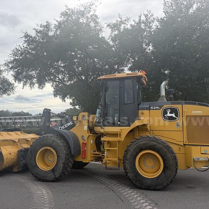 624L John Deere Wheel loader