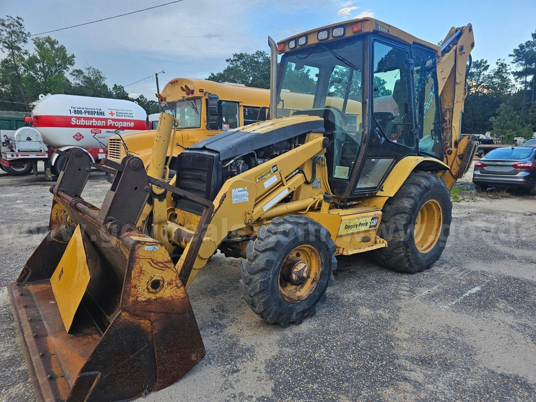 Caterpillar 420D Backhoe