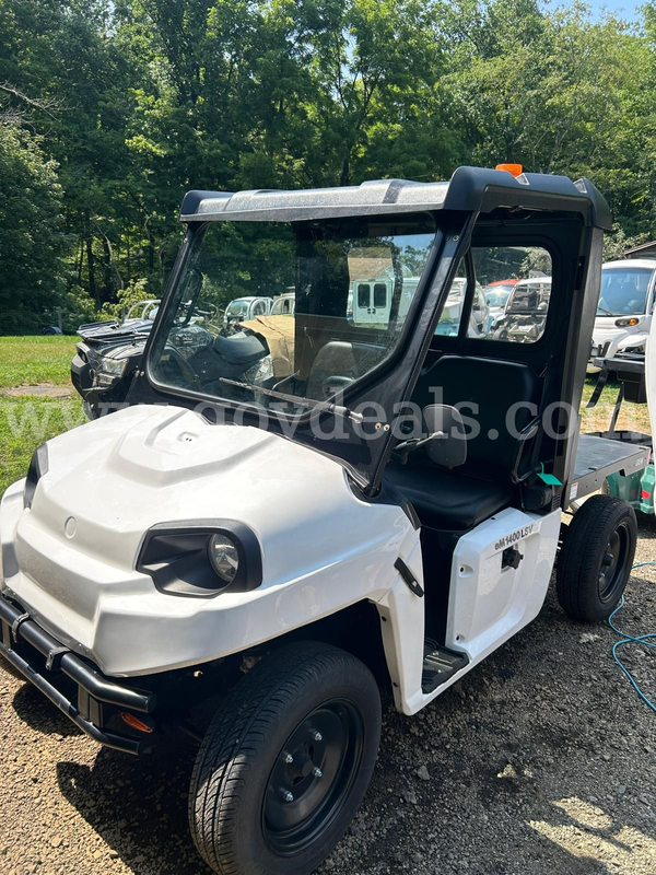 2021 GEM EM1400 Electric Utility LSV with Tilt Bed