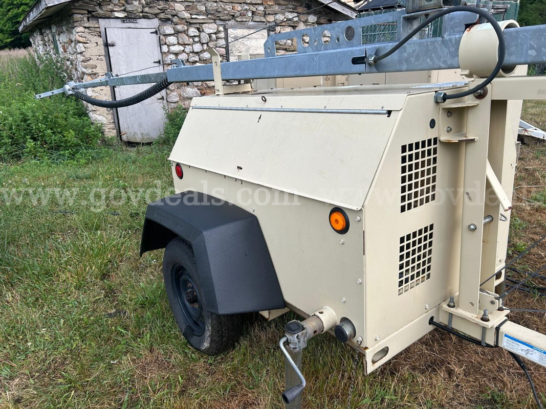 2008 Ingersoll-Rand/Doosan Light Tower Diesel Generator