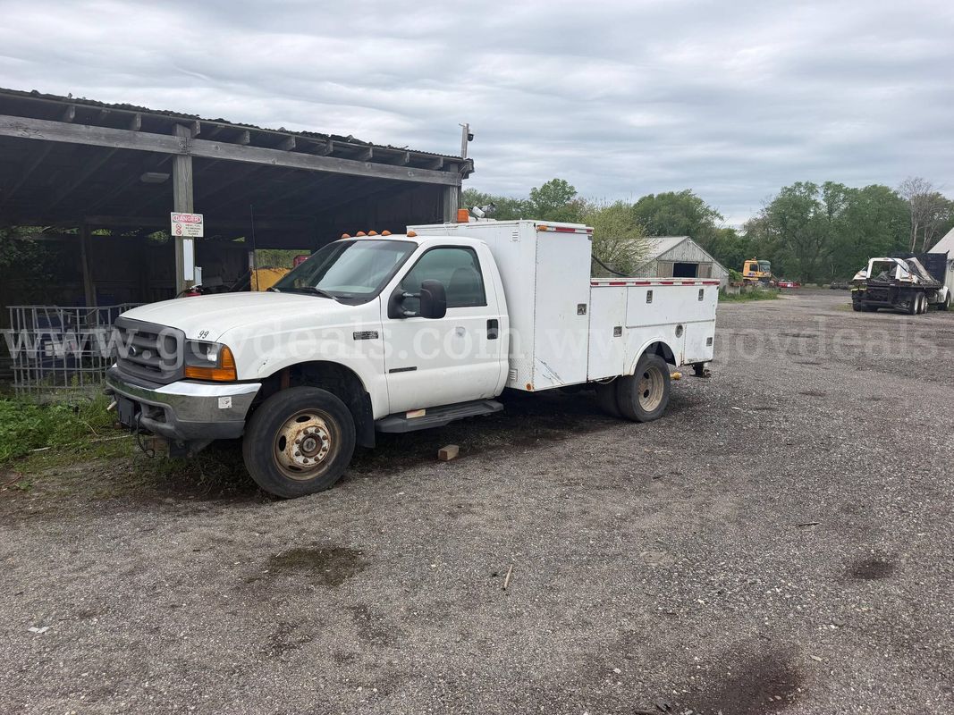 2000 Ford F550 service truck 4x4 diesel 7.3 automatic