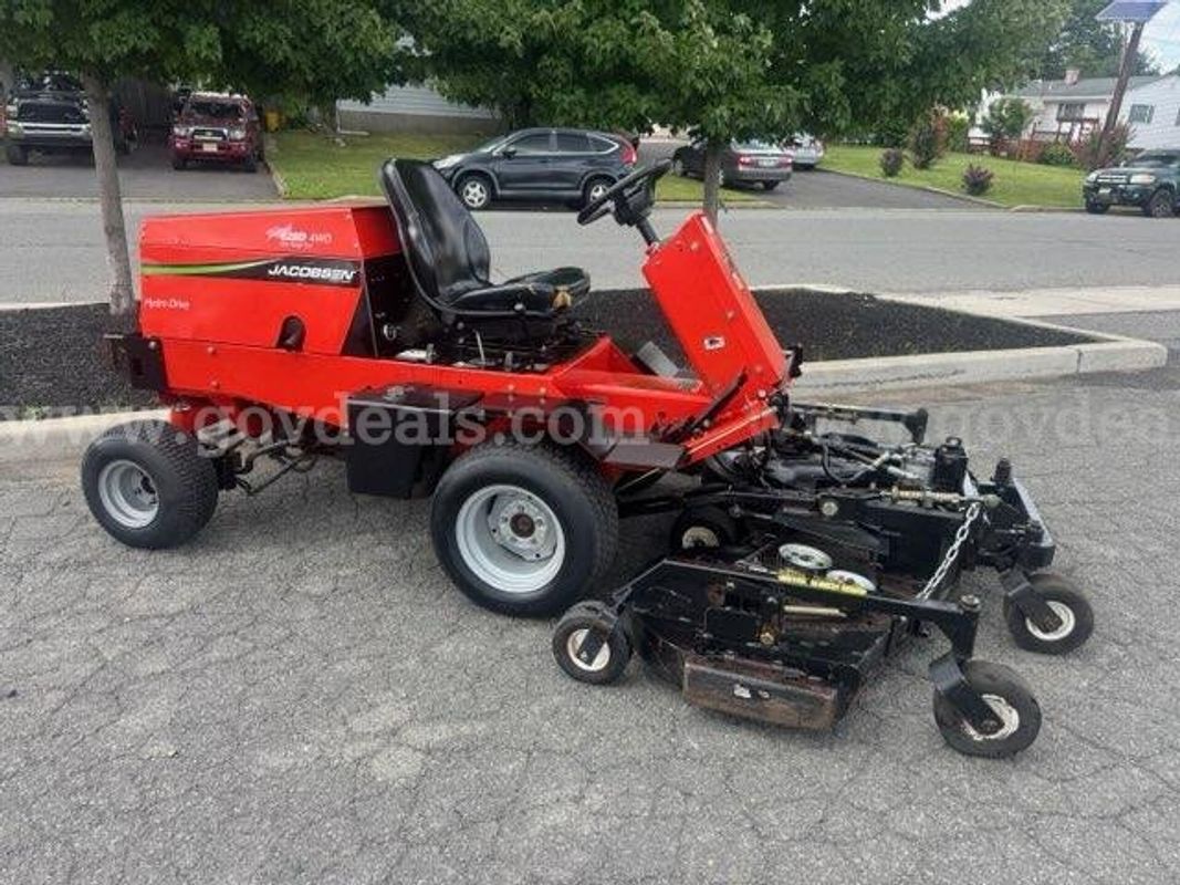 Jacobsen Turfcat 72 Inch (Unit 102)