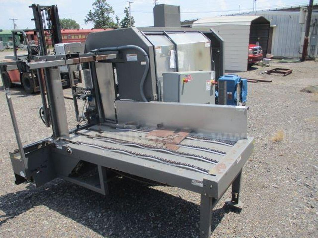 Pearson Packaging Systems CE25 Box Erector