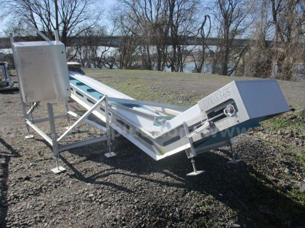 Apache Stainless Equip. 211A Bacon Log Conveyor