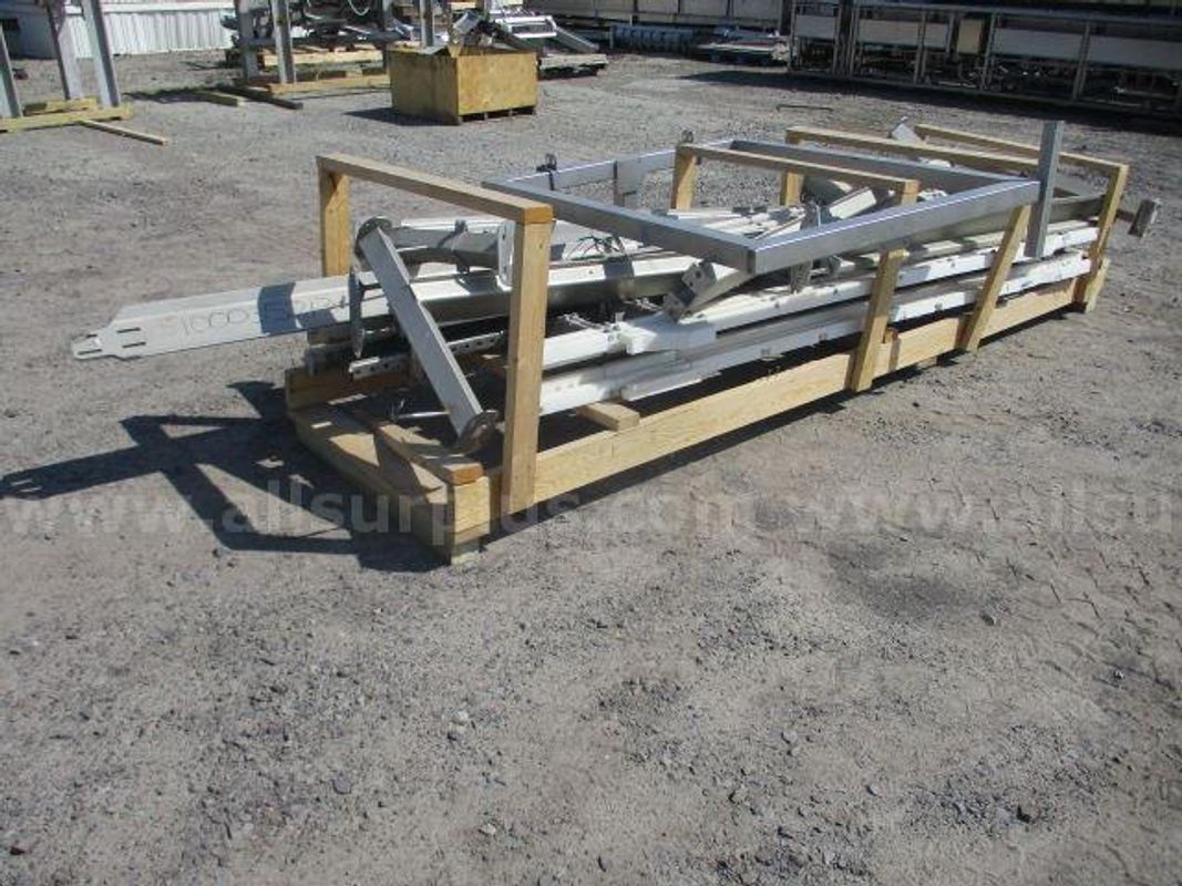 Marel FHF-3514 Auto Debone Loading Station
