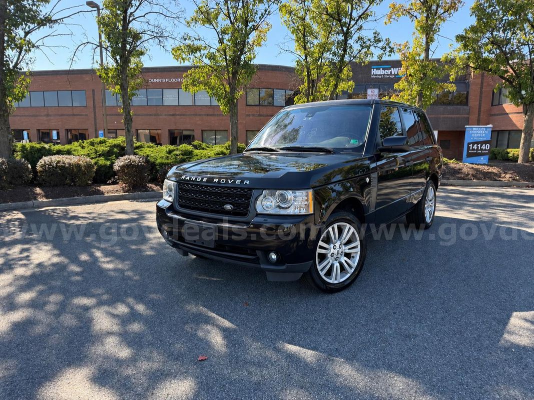 2011 Land Rover Range Rover HSE LUX