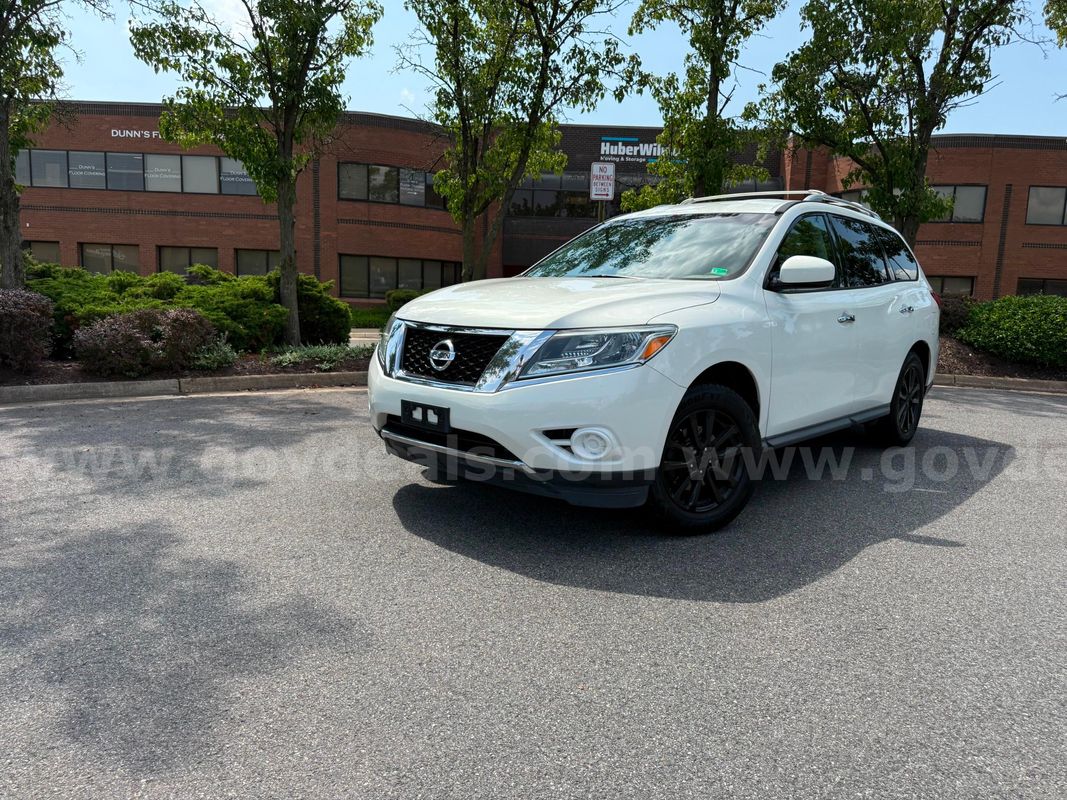 2014 Nissan Pathfinder SV