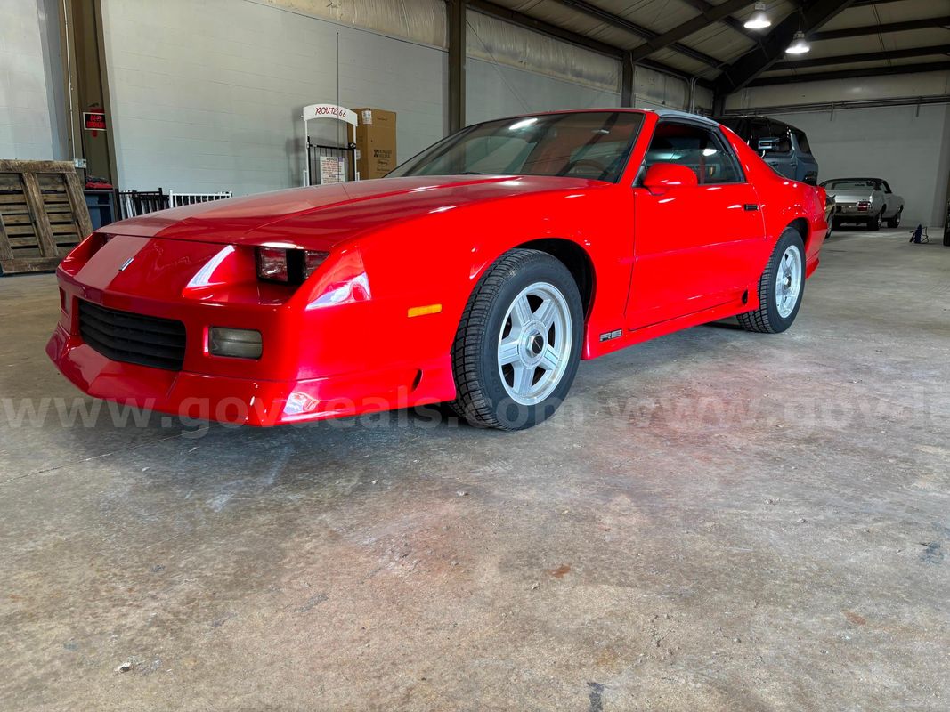 1992 Chevrolet Camaro RS--NO RESERVE!!