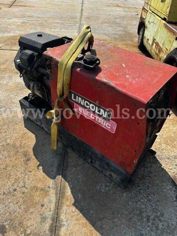 Lincoln Electric Ranger 10,000 Welder / Generator