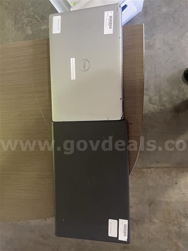 Lot of Dell and Apple Laptops