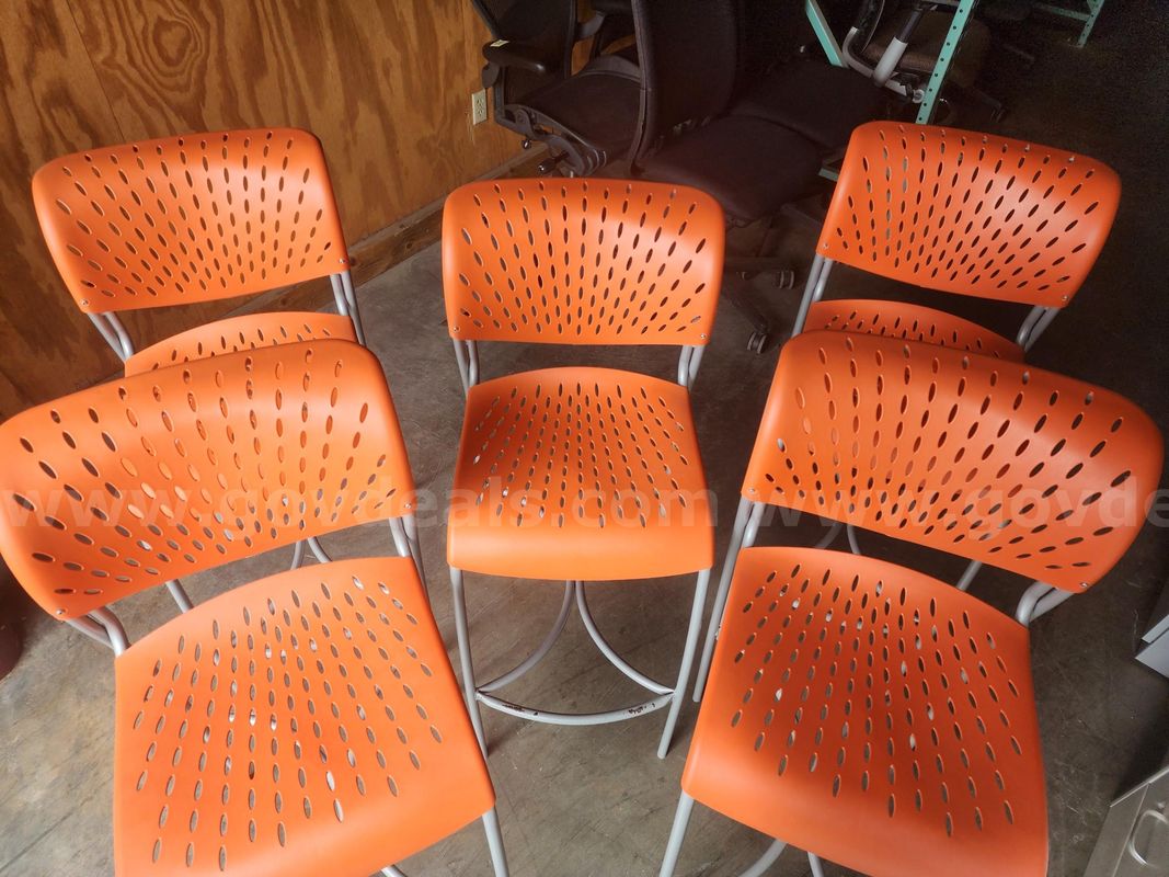 Lot of 5 Izzy Bar Stools
