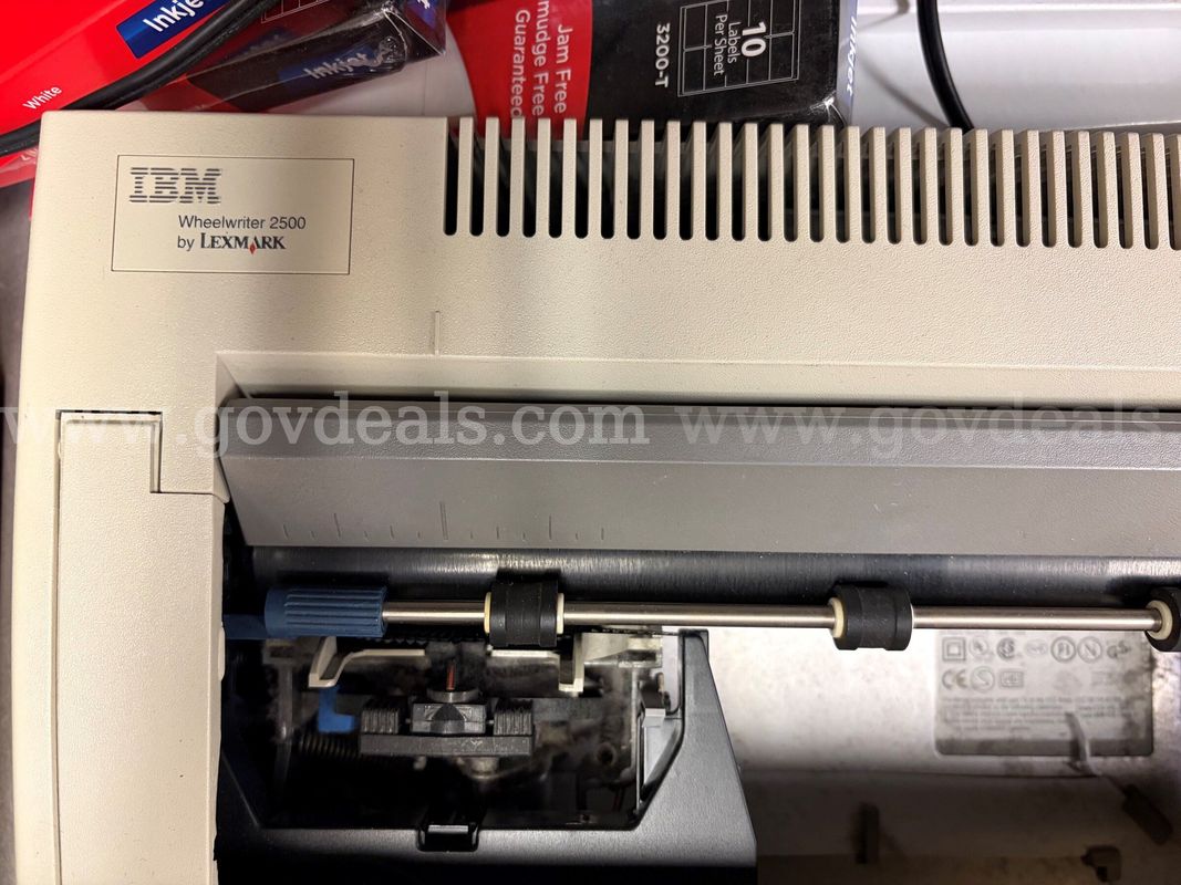 IBM Wheelwriter 3500 typewriter