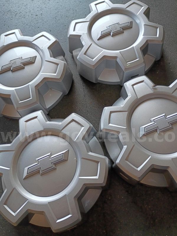 Chevrolet Painted Silver Center Caps for 17" Silverado / Colorado Wheels