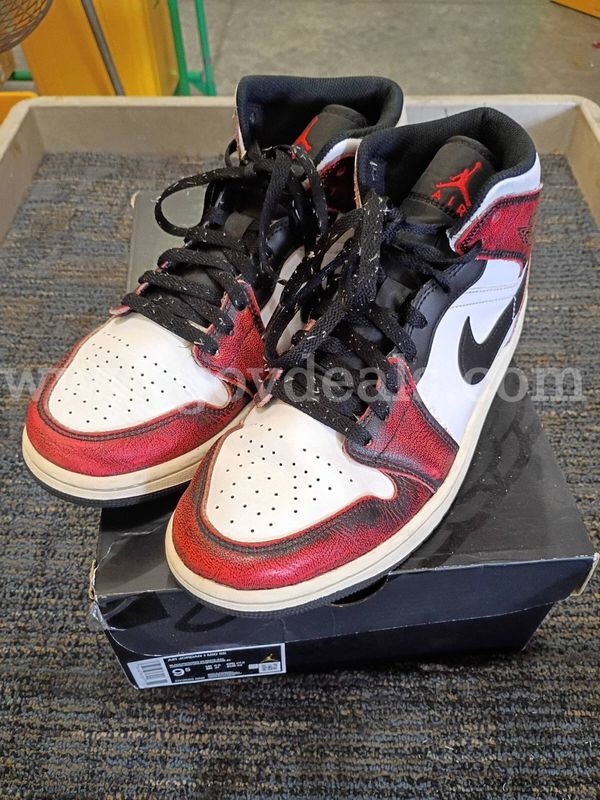 Air Jordan (Lightly Worn) "Infrared" Size 9.5 Shoes