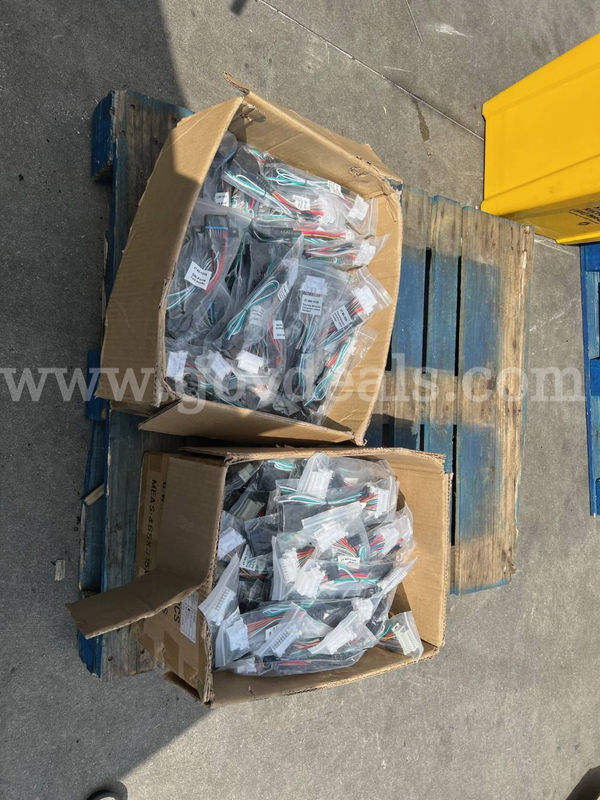 Lot of NEW Vehicle Stereo Wiring Harness Adapters