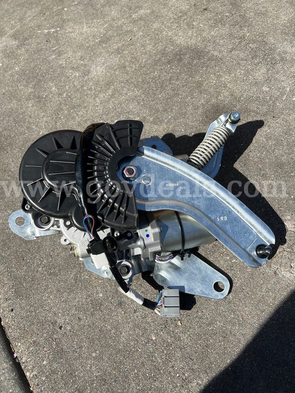 NEW 2019 Subaru Outback Liftgate Motor