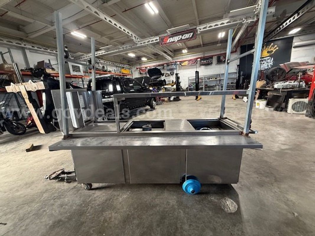 Commercial Stainless Steel Gas- Fired Roasting / Catering Cart