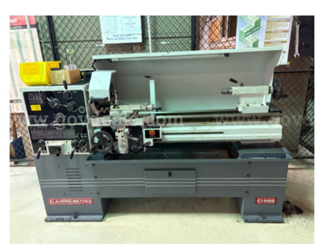 Clausing Metosa Lathe