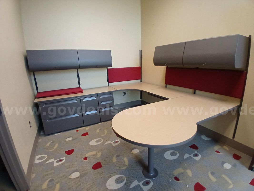 Office system furniture Grouping