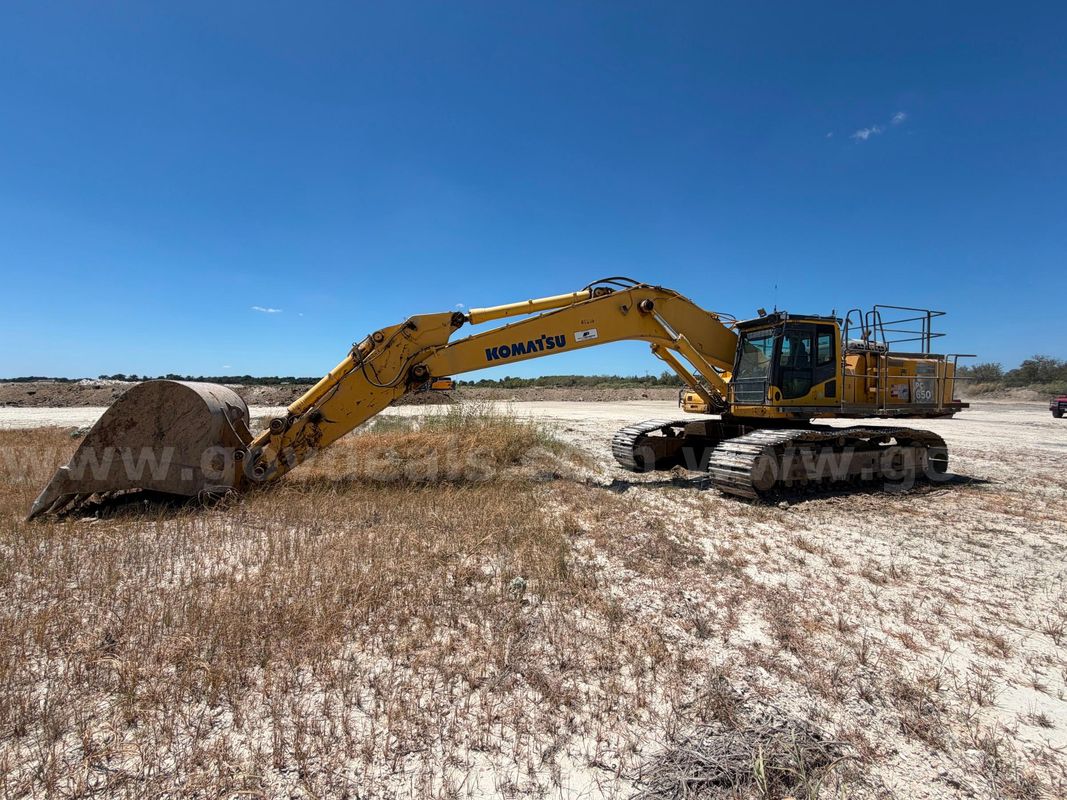 2013 Komatsu PC 650LC Excavator W/ Parts Machine