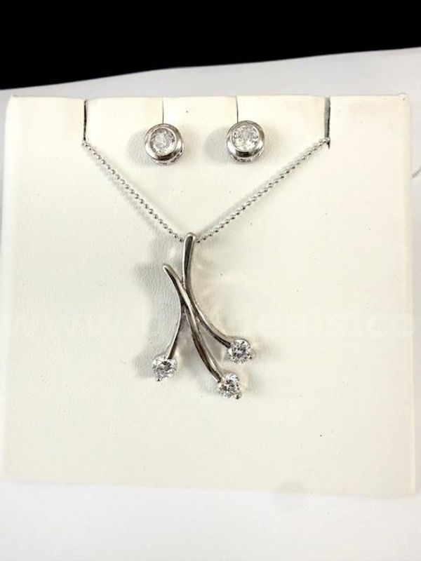 Stunning, Rhodium Clad, CZ Necklace and Earring Set, W/18" Chain