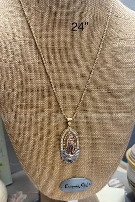 Gorgeous, 24k Gold, CZ Tri-Colored, Gold, Mary Medallion Pendant W/24", 2MM Rope Chain