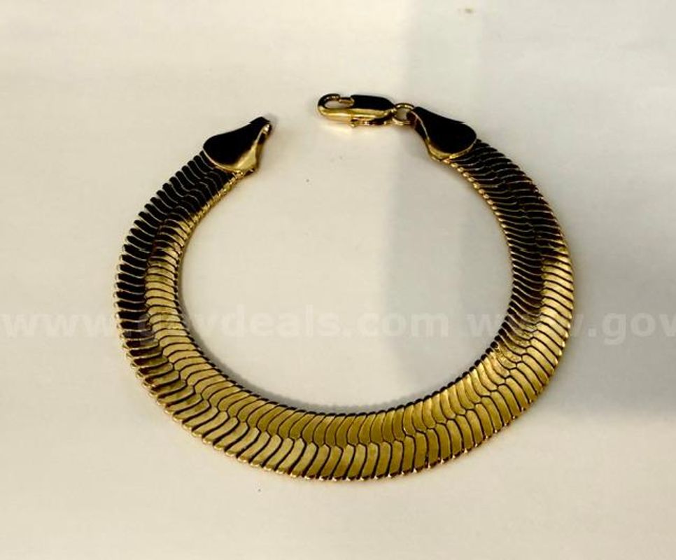 Beautiful, 1/2" Wide, 7" in Length Flex Bracelet, Real 24k Gold Filled