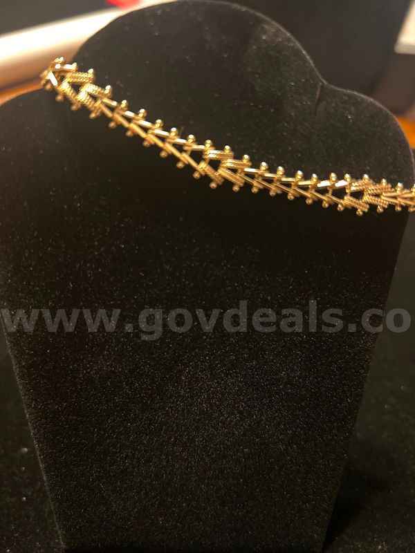 24k Gold, 7” Unique Weave Bracelet! Read⬇️