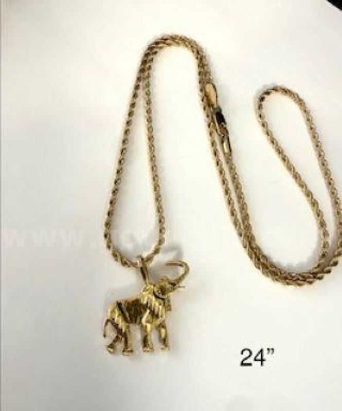 Beautiful, Diamond Cut Elephant Pendant, W/2MM, 24 Inch, Diamond Cut Rope Chain, Real 24k Gold Filled