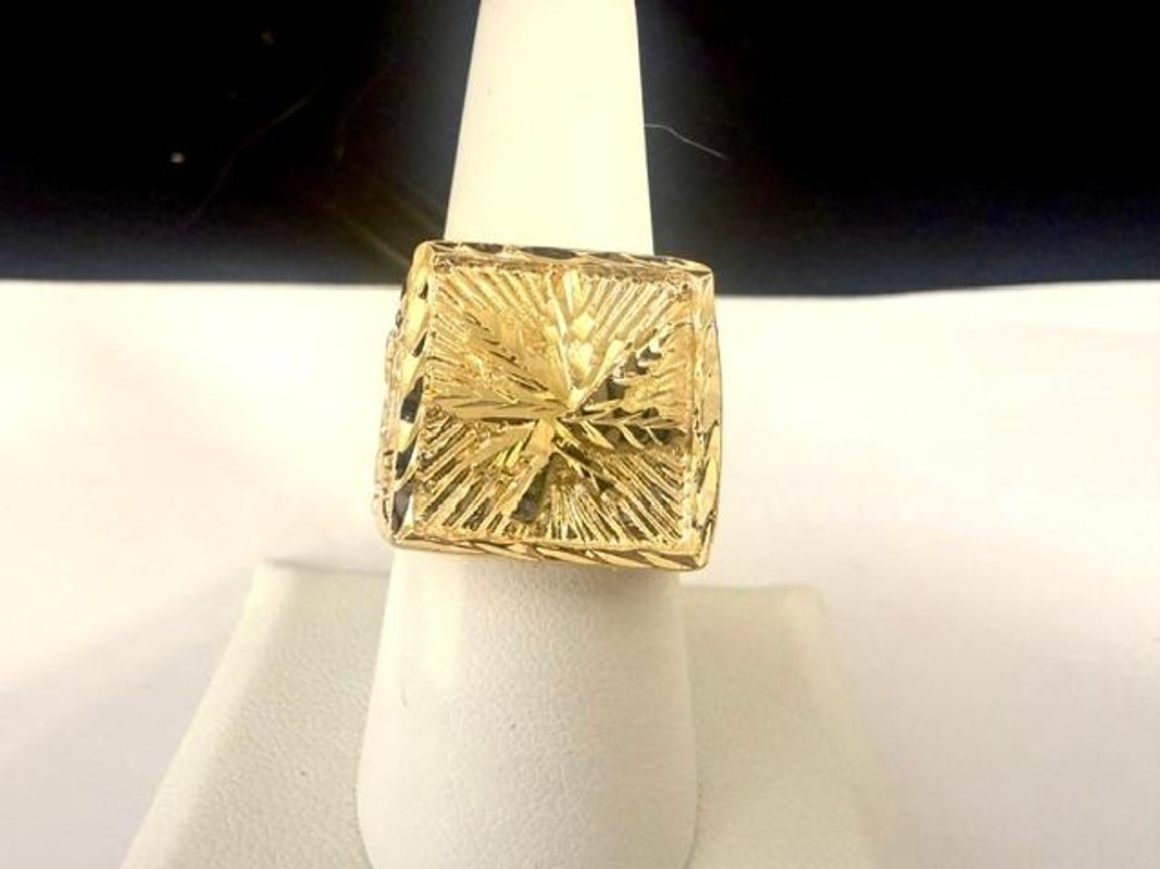 Gorgeous, Men's, Size 8 1/2 Marijuana Nugget Ring, Real 24k Gold Filled