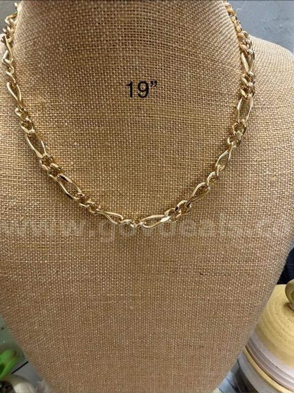 Beautiful, 19 Inch, Italian Figaro Necklace Chain, Real 24k Gold Plated