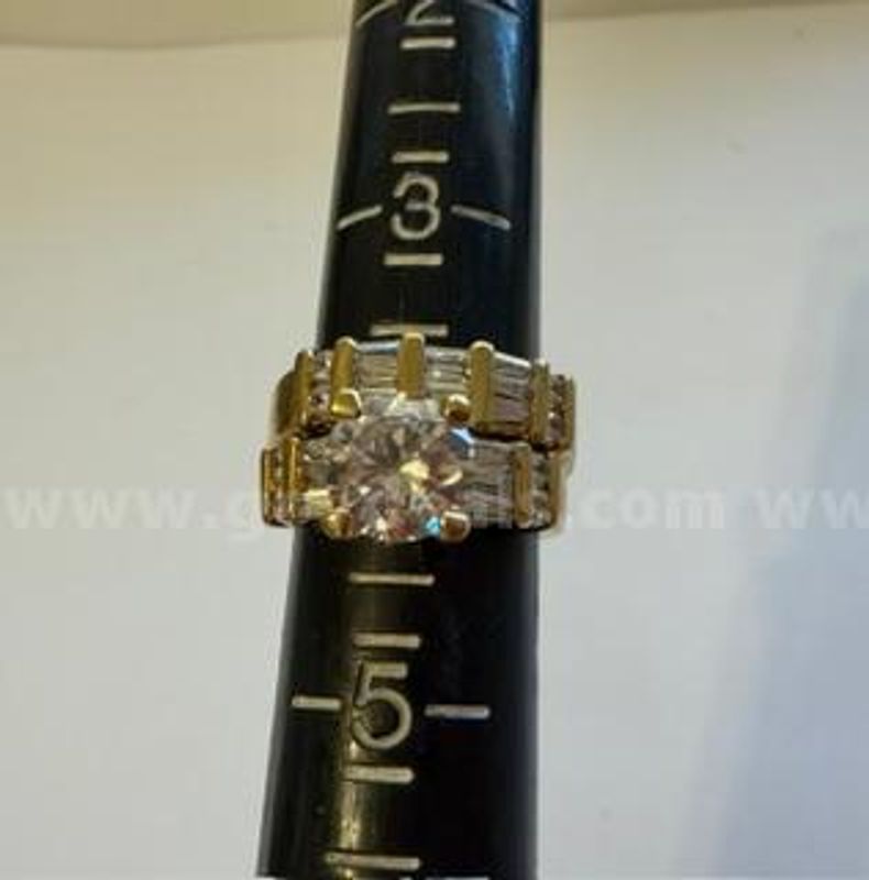 Beautiful, Ladies, Size 4, 2 piece, CZ Solitaire Bridal Ring W/Accents, Real 24k Gold Filled